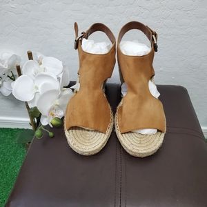 SUSINA Dillon Cutout Espadrille Wedge Sandal Ches